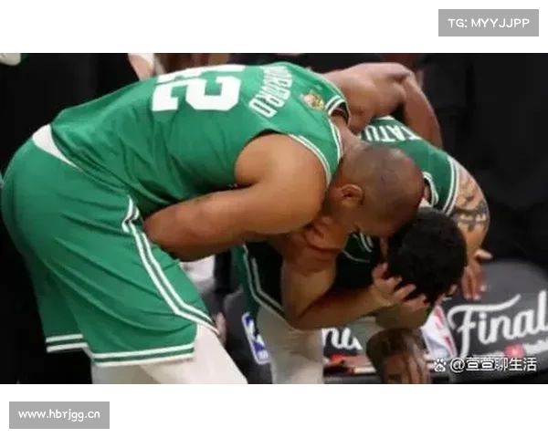 不打了!三巨头全部赛季报销!NBA最惨球队诞生 不打了!三巨头全部赛季报销!NBA最惨球队诞生